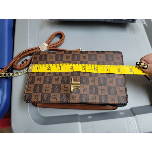 NWT London Fog 3 Piece Bag Set Marci Crossbody, Toiletry, & Tulip Satchel - Picture 10 of 13